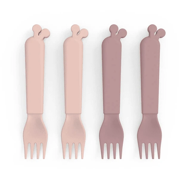 Done By Deer™ Gabelset Kiddish 4-er Pack Raffi Rosa 1 Done By Deer™ Gabelset Kiddish 4-er Pack Raffi Rosa